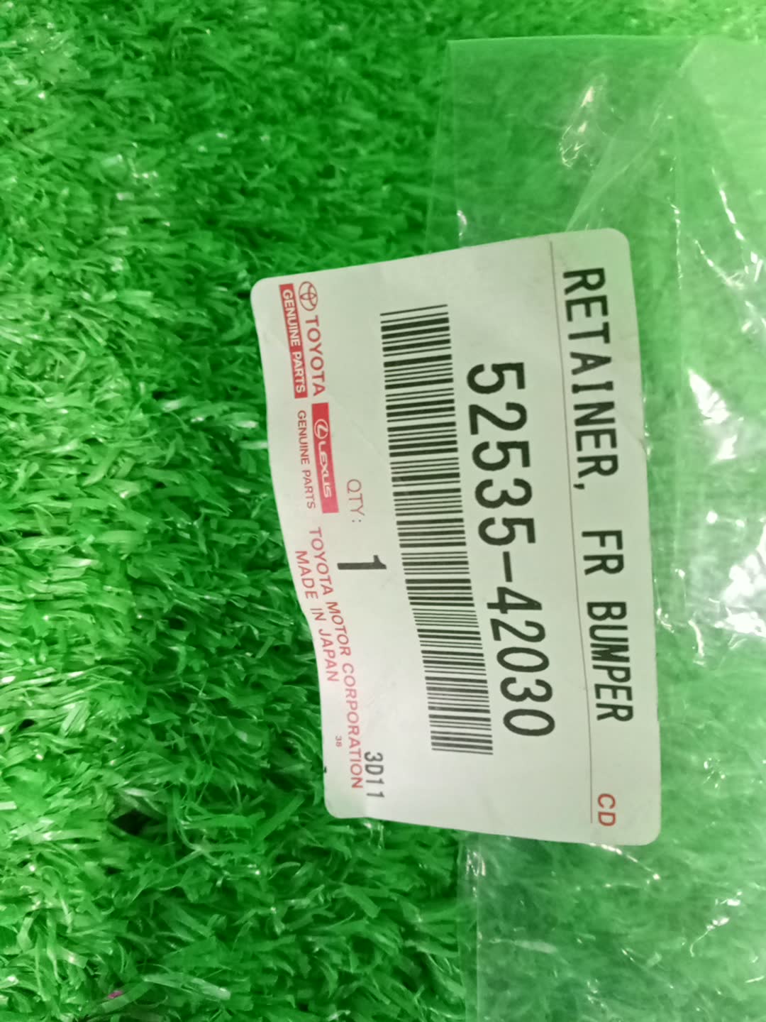 Крепление бампера правое переднее TOYOTA VANGUARD GSA33W 52535-42030 3 ракурс