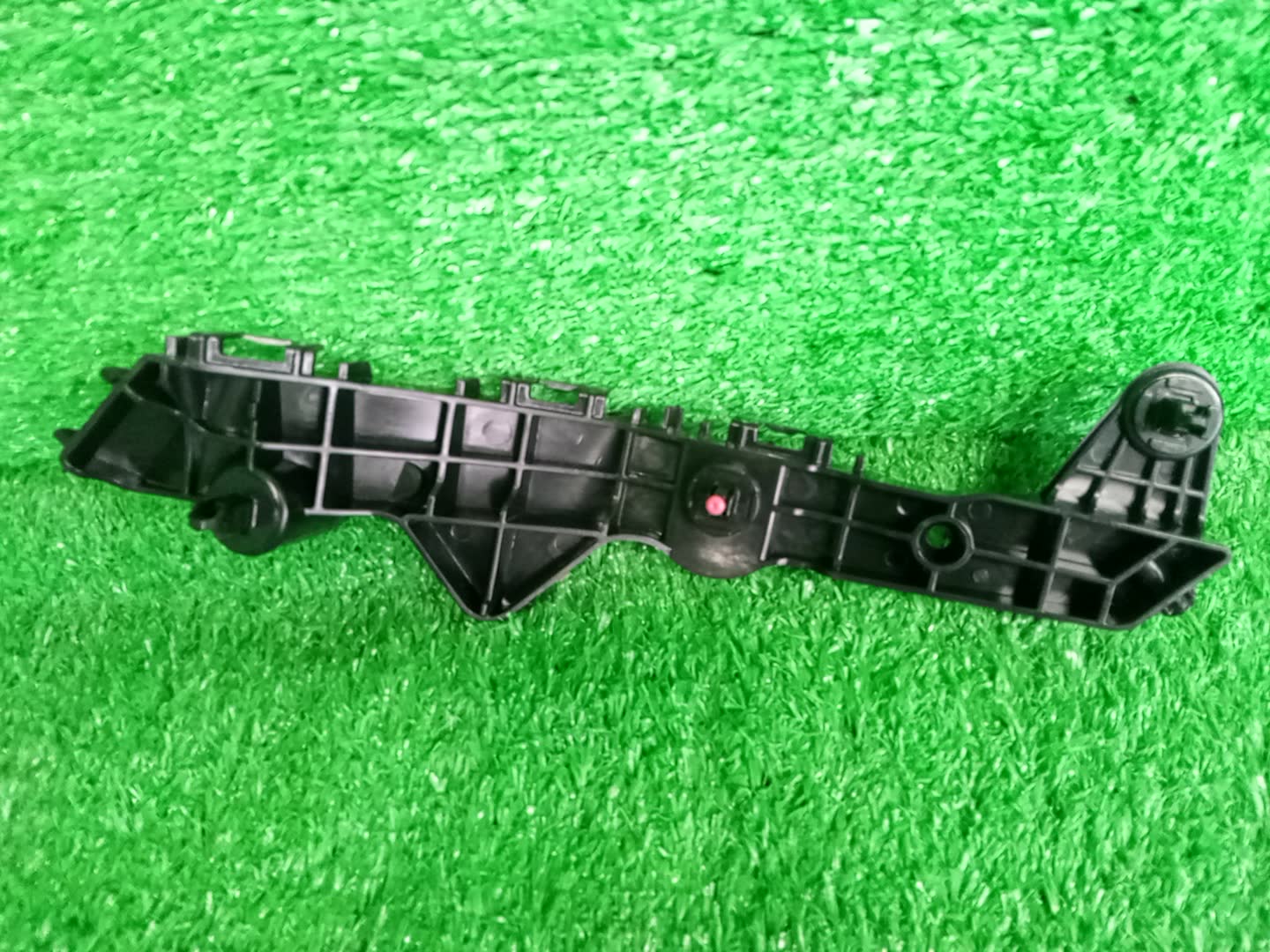 Крепление бампера правое переднее LEXUS NX200 ZGZ10 52535-78010 2 ракурс