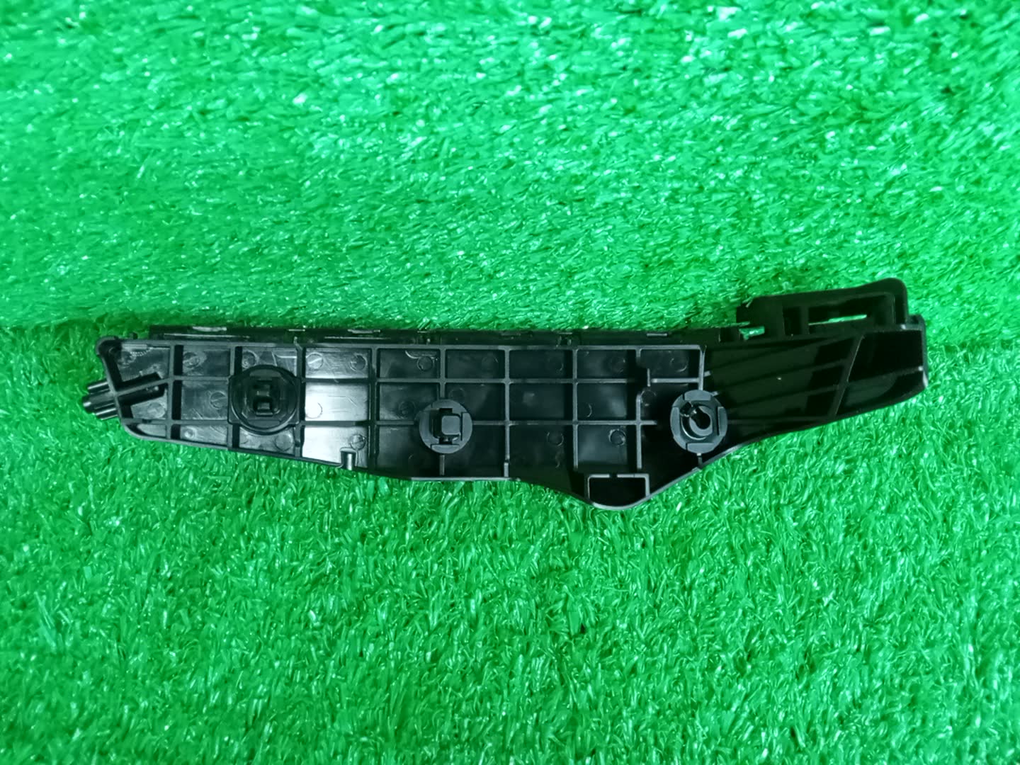 Крепление бампера левое переднее TOYOTA LAND CRUISER PRADO TRJ150 52116-60200 2 ракурс