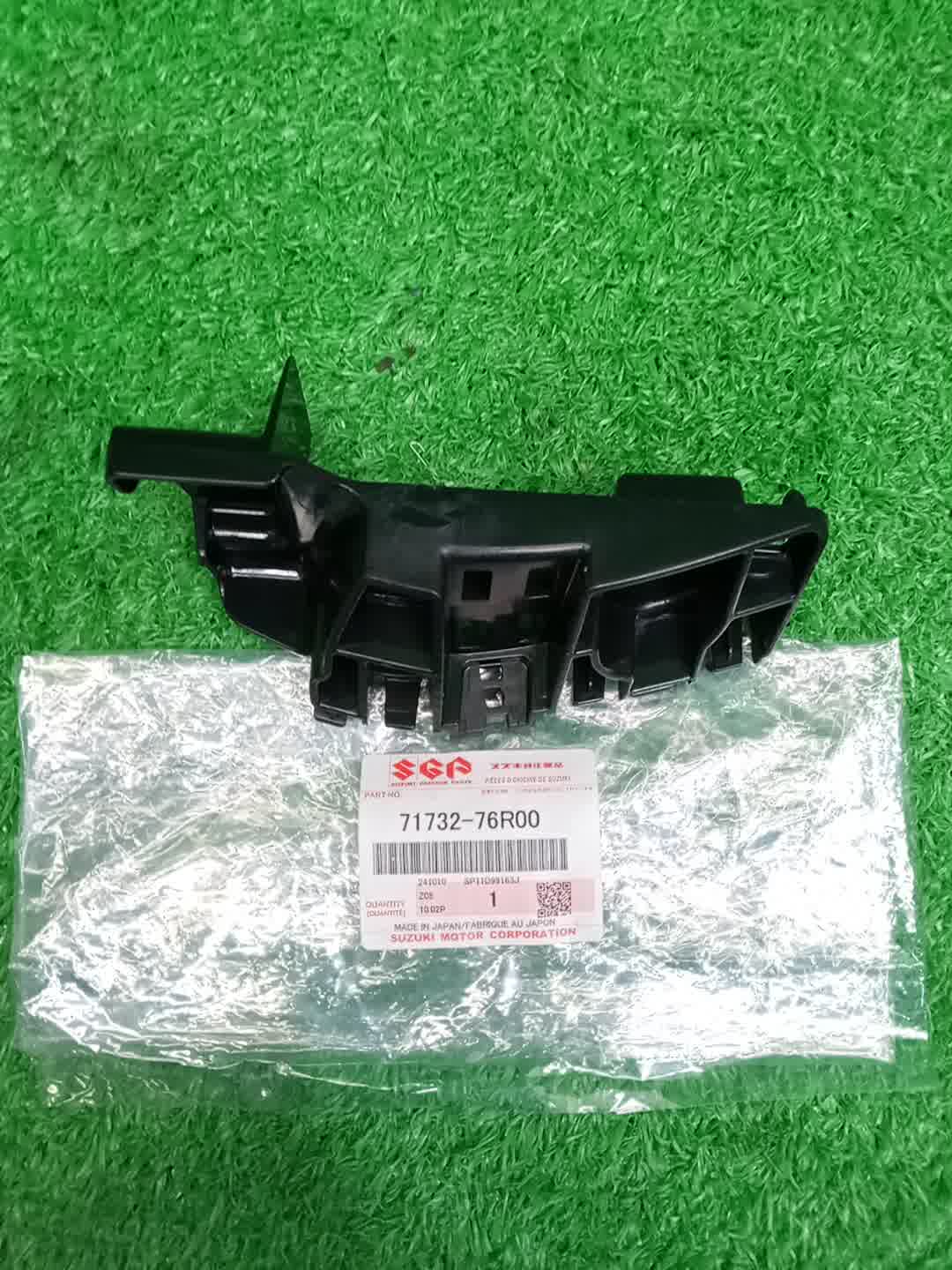Крепление бампера левое переднее SUZUKI XBEE MN71S 71732-76R00 2 ракурс