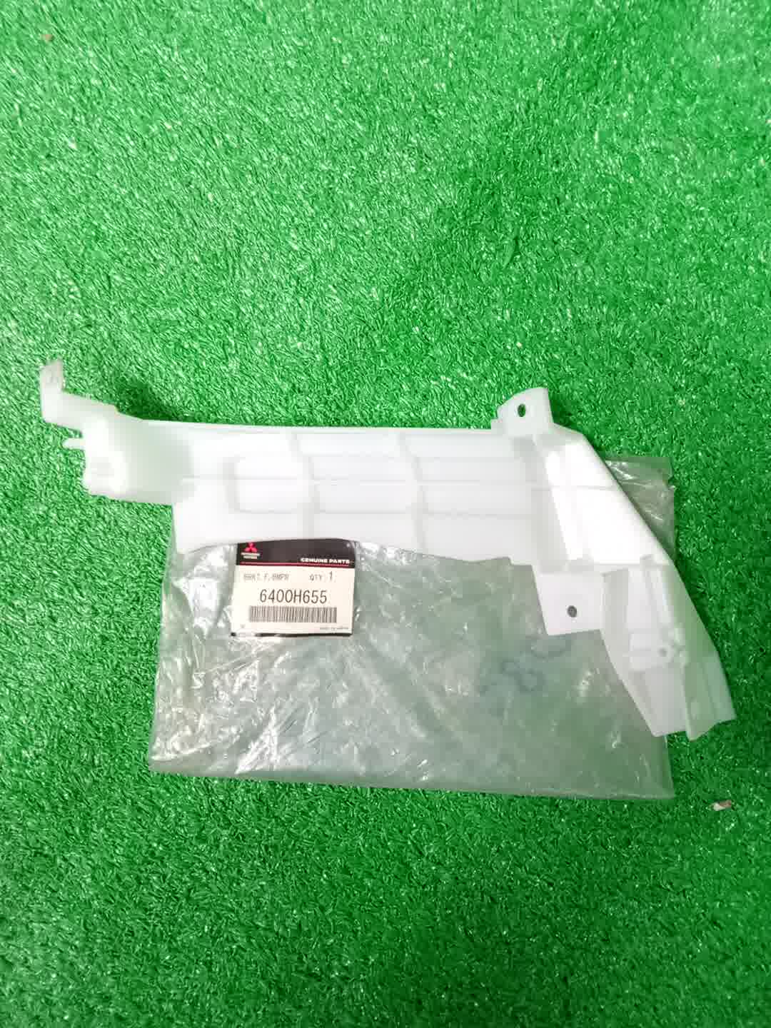Крепление бампера левое переднее MITSUBISHI ECLIPSE CROSS GK1W 6400H655 1 ракурс