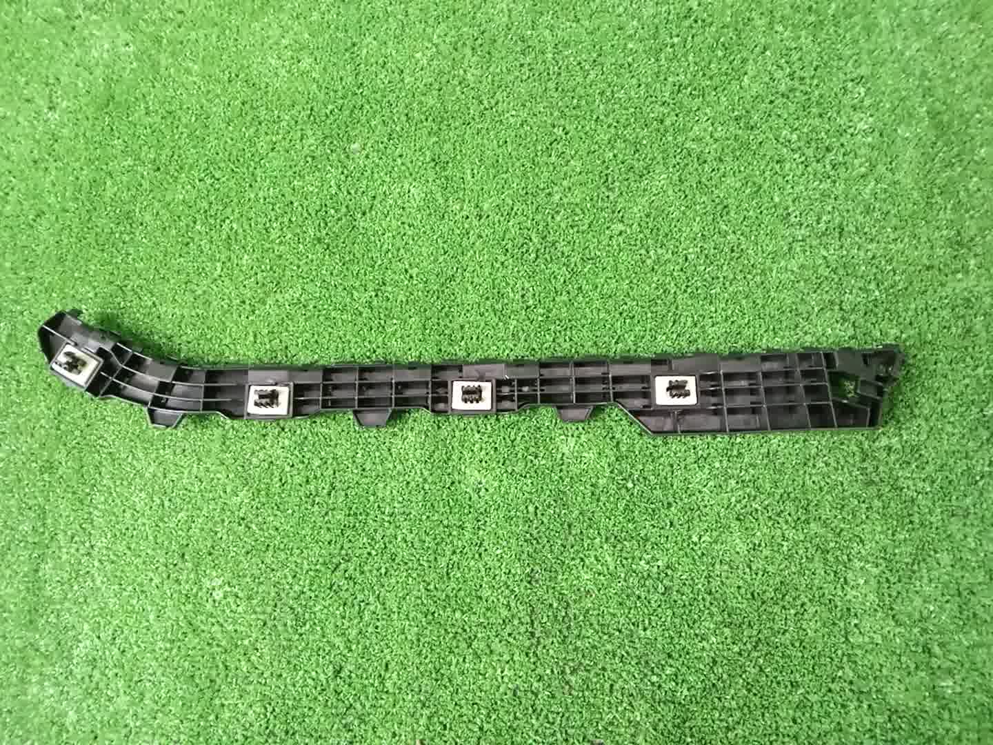 Крепление бампера левое заднее SUBARU LEVORG VN5 57707VC510 1 ракурс