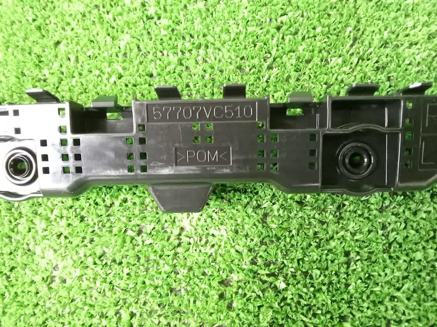 Крепление бампера левое заднее SUBARU LEVORG VN5 57707VC510 3 ракурс
