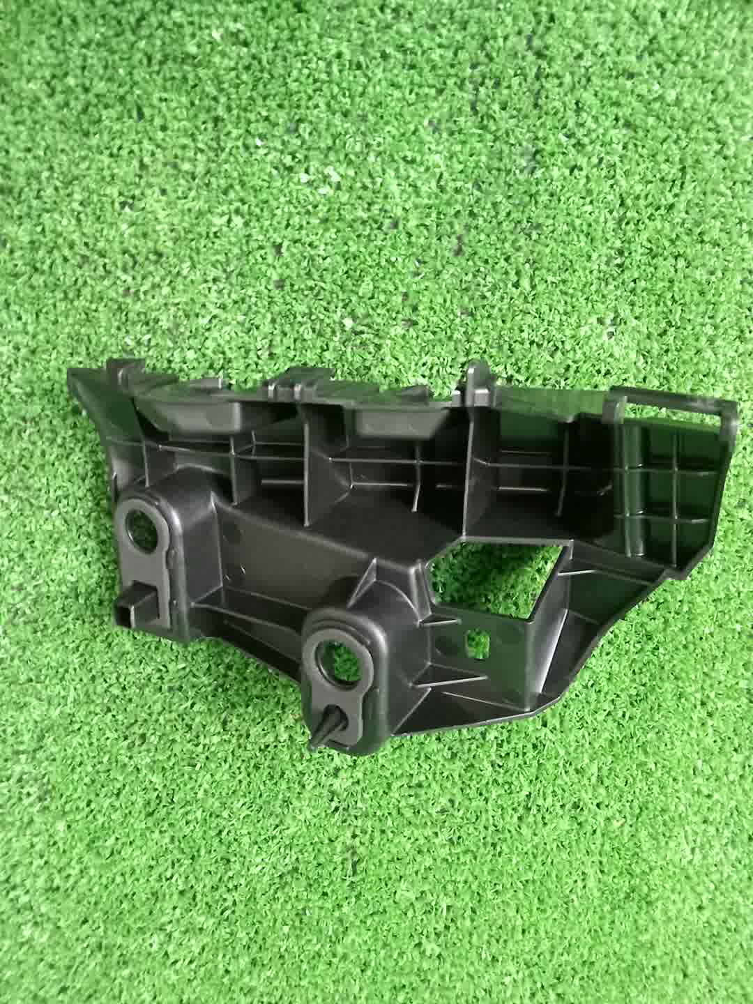 Крепление бампера правое заднее SUBARU LEVORG VN5 57707VC540 2 ракурс