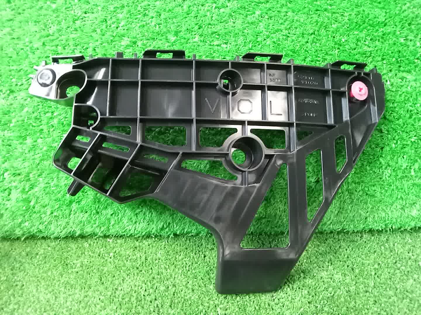 Крепление бампера левое переднее TOYOTA VOXY MZRA90W 52116-V1020 2 ракурс