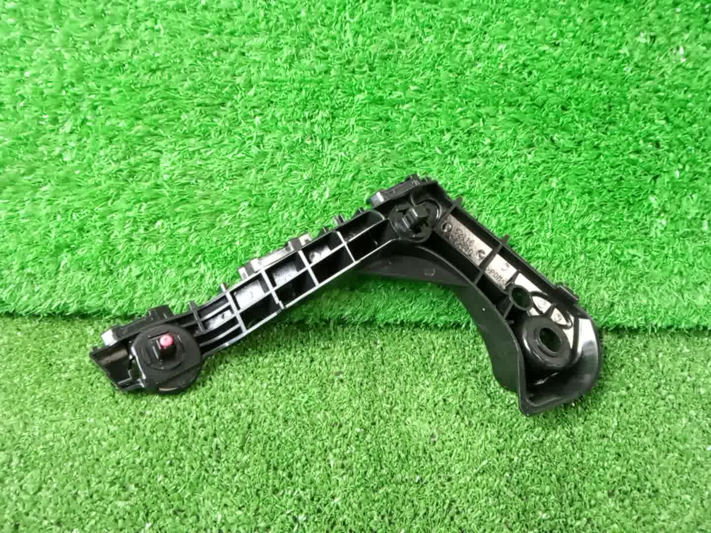 Крепление бампера левое переднее TOYOTA COROLLA ZRE212 52116-12440 5 ракурс