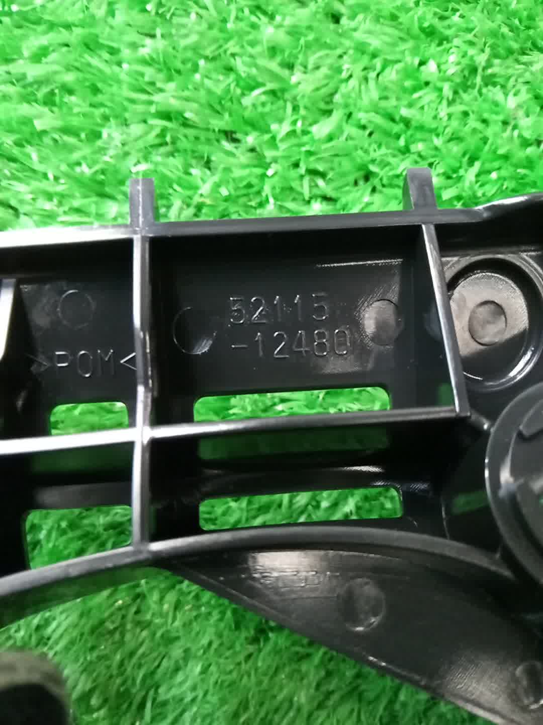 Крепление бампера правое переднее TOYOTA COROLLA ZRE212 52115-12480 5 ракурс