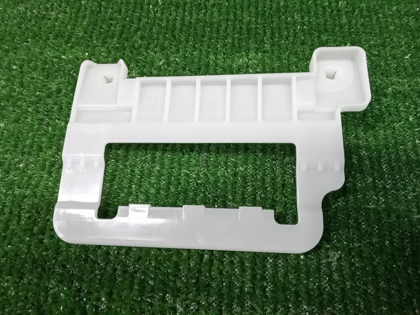 Крепление бампера левое переднее MITSUBISHI ECLIPSE CROSS GK1W 8301D659 2 ракурс