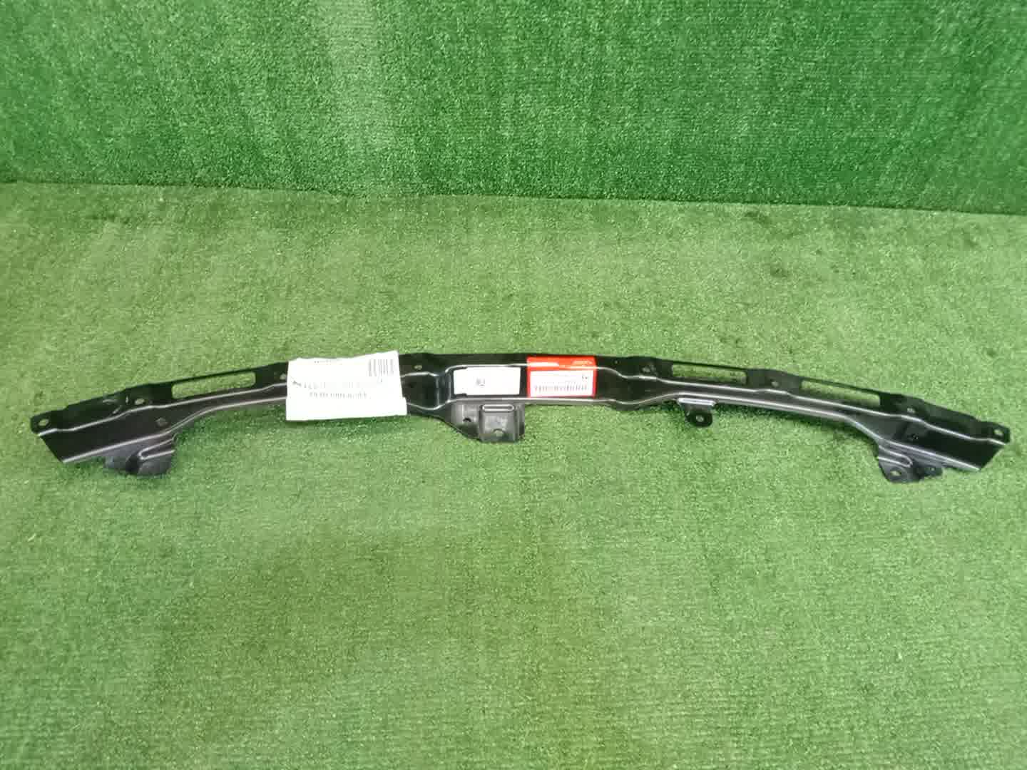 Крепление бампера HONDA FIT GR5 L13B 71251-TZB-G00ZZ 1 ракурс