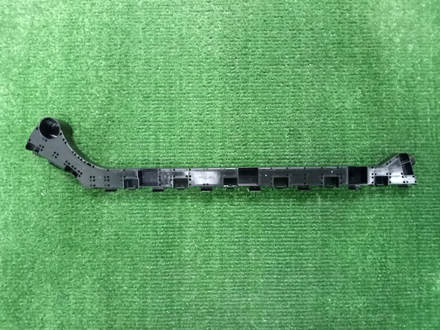 Крепление бампера левое заднее HONDA INSIGHT ZE4 71598-TXN-J01 1 ракурс