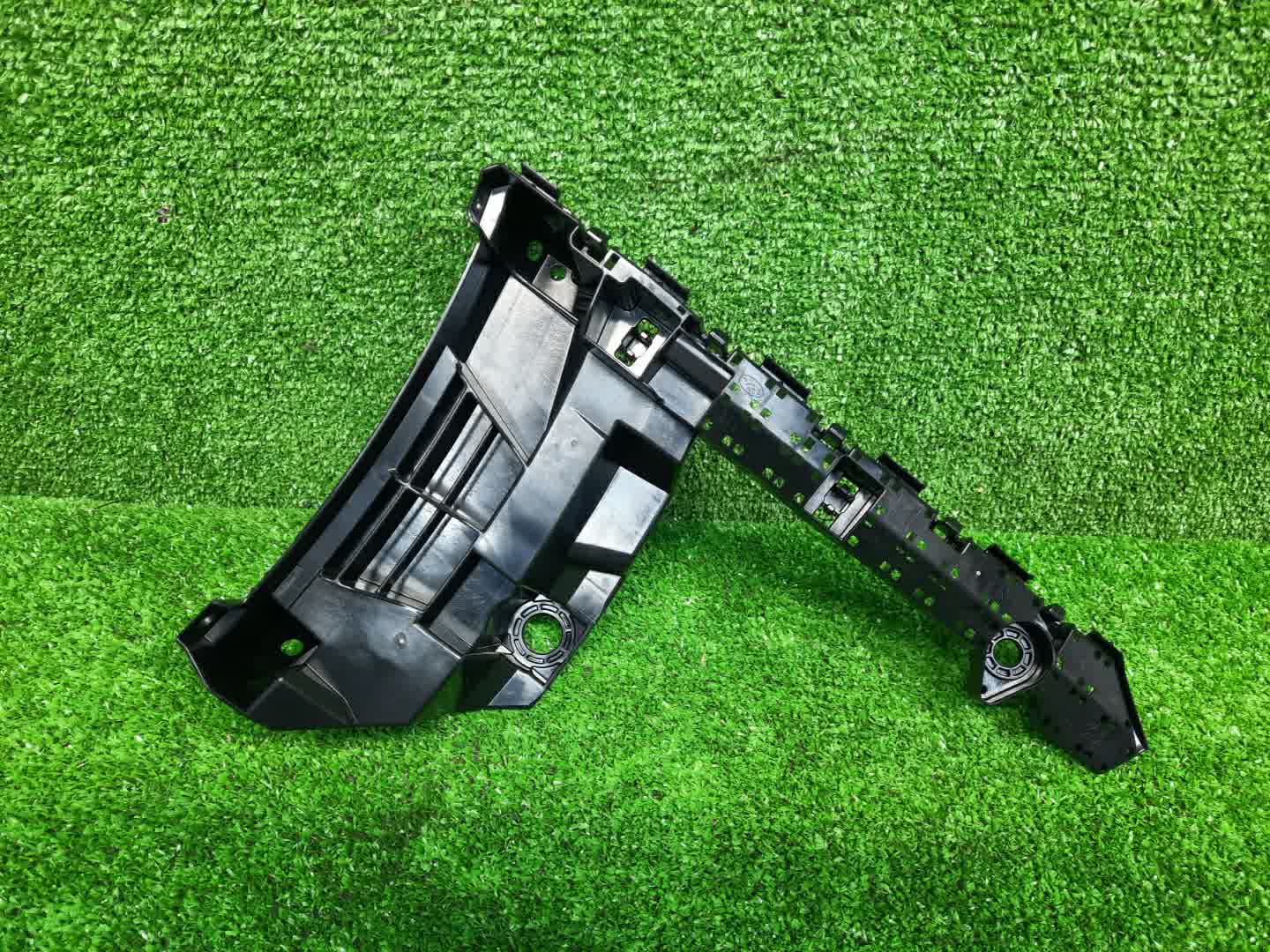 Крепление бампера правое переднее SUBARU OUTBACK BT5 57707AN100 1 ракурс