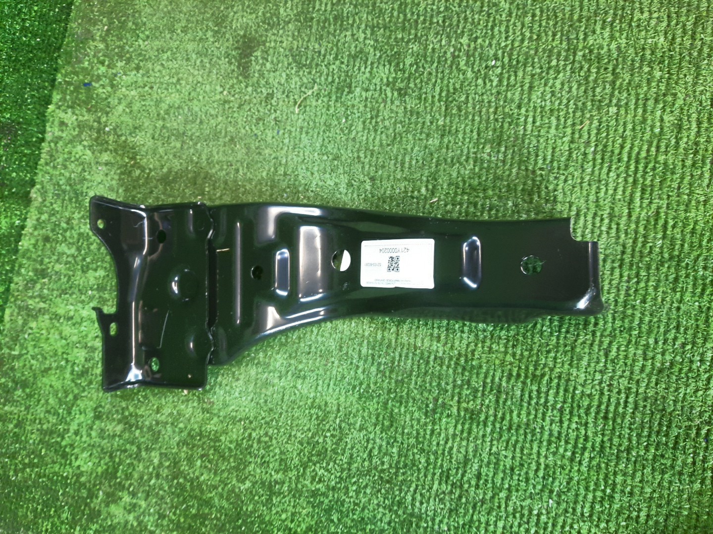 Крепление бампера левое переднее TOYOTA LAND CRUISER PRADO TRJ150 52103-60281 1 ракурс