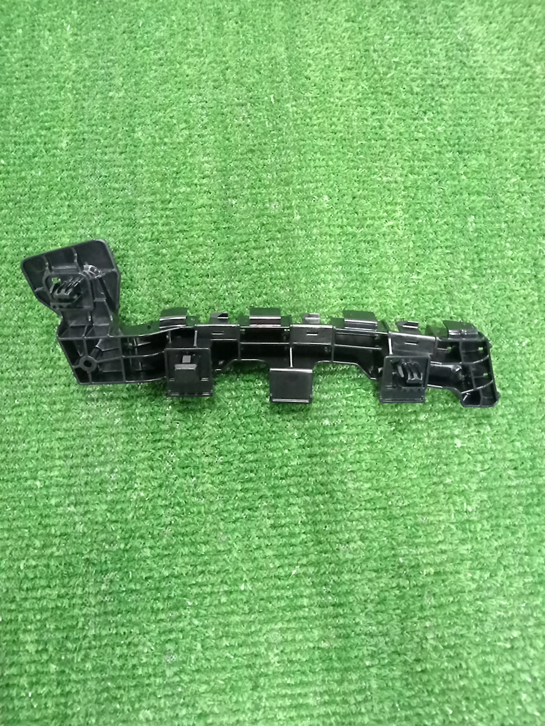 Крепление бампера левое переднее HONDA ZR-V RZ3 71280-3W0-A01 1 ракурс