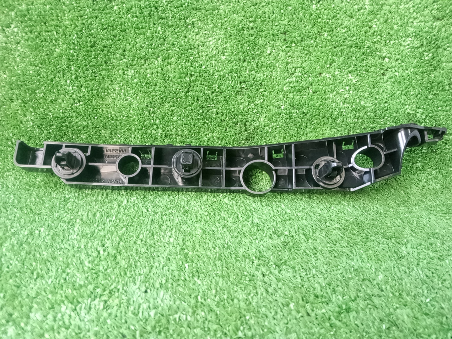 Крепление бампера левое переднее MITSUBISHI EK X B34W MQ715362 2 ракурс