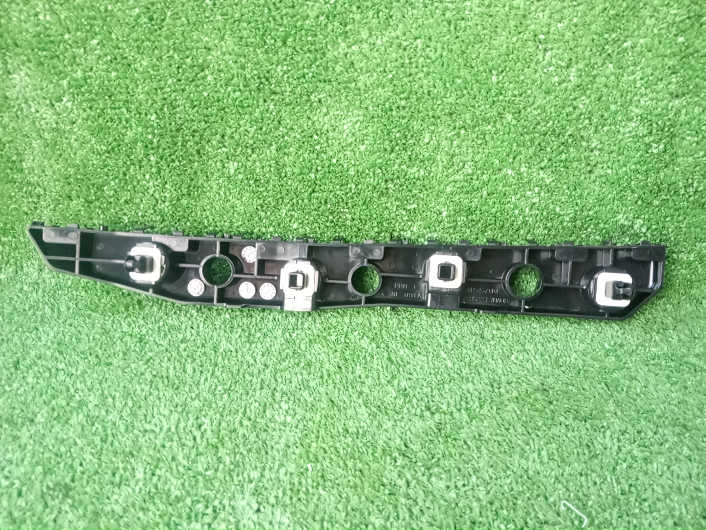 Крепление бампера левое заднее MITSUBISHI EK X B34W MQ717539 2 ракурс