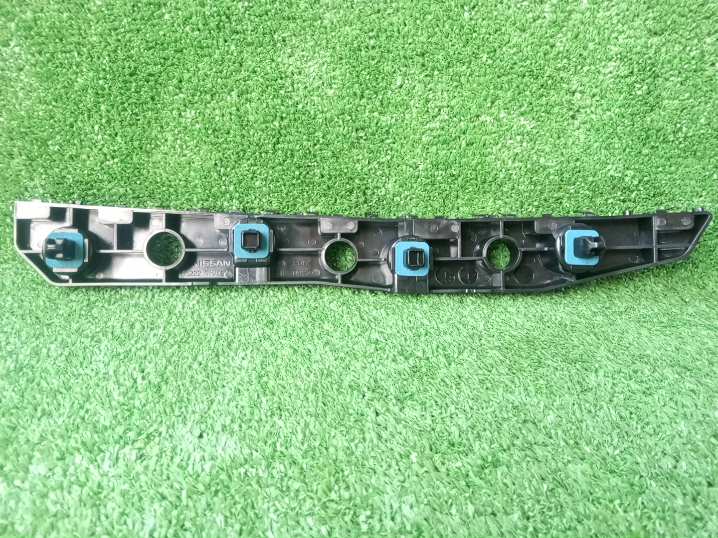 Крепление бампера правое заднее MITSUBISHI EK X B34W MQ717538 2 ракурс
