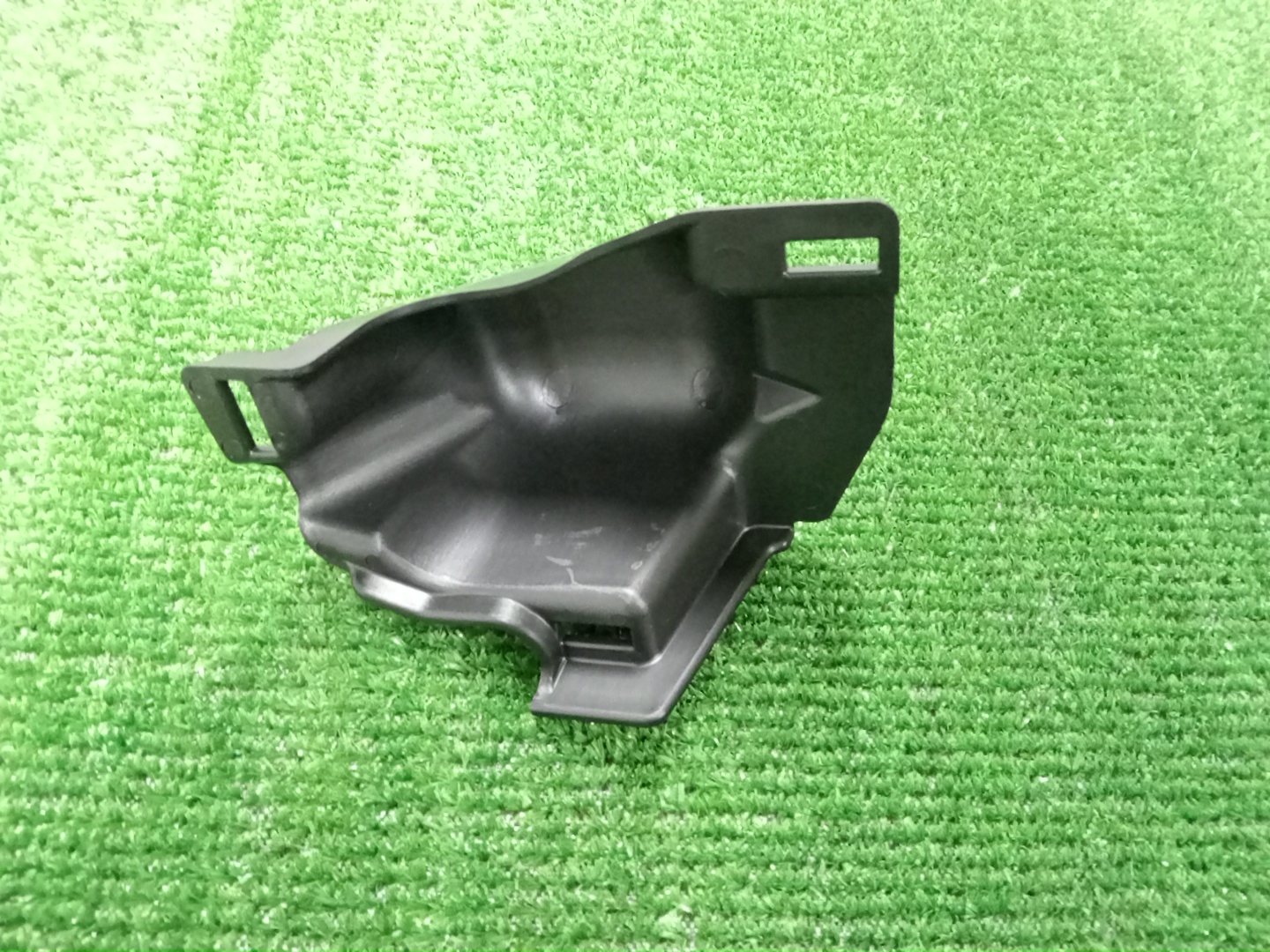 Крепление бампера правое переднее TOYOTA LAND CRUISER FJA300W, UZJ200, URJ202, VDJ200 52149-WY010 3 ракурс Крепление бампера правое переднее TOYOTA LAND CRUISER FJA300W, UZJ200, URJ202, VDJ200 52149-WY010 3 ракурс