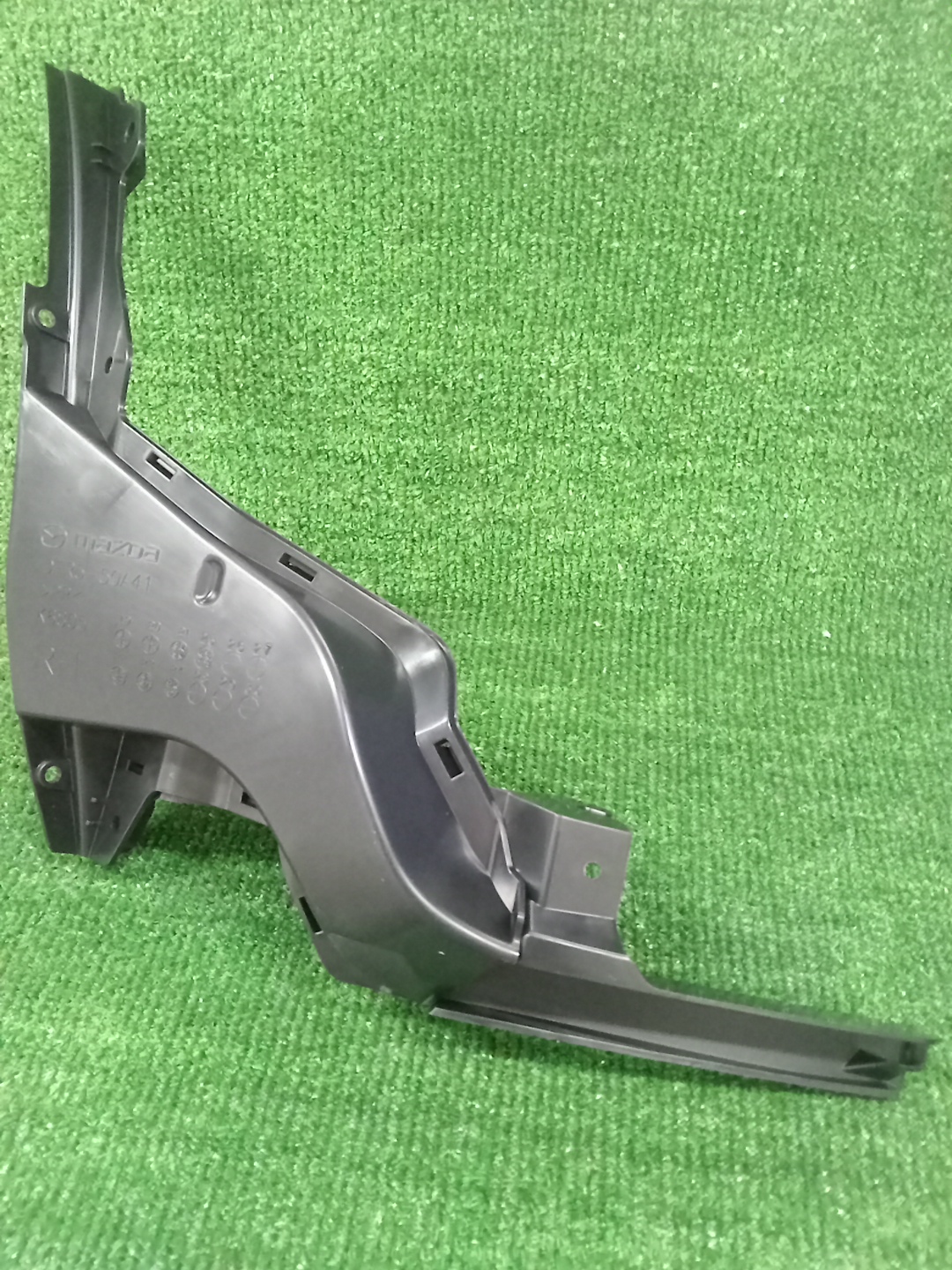 Крепление бампера правое переднее MAZDA CX-30 DMEP DFR5-50-A40A 1 ракурс