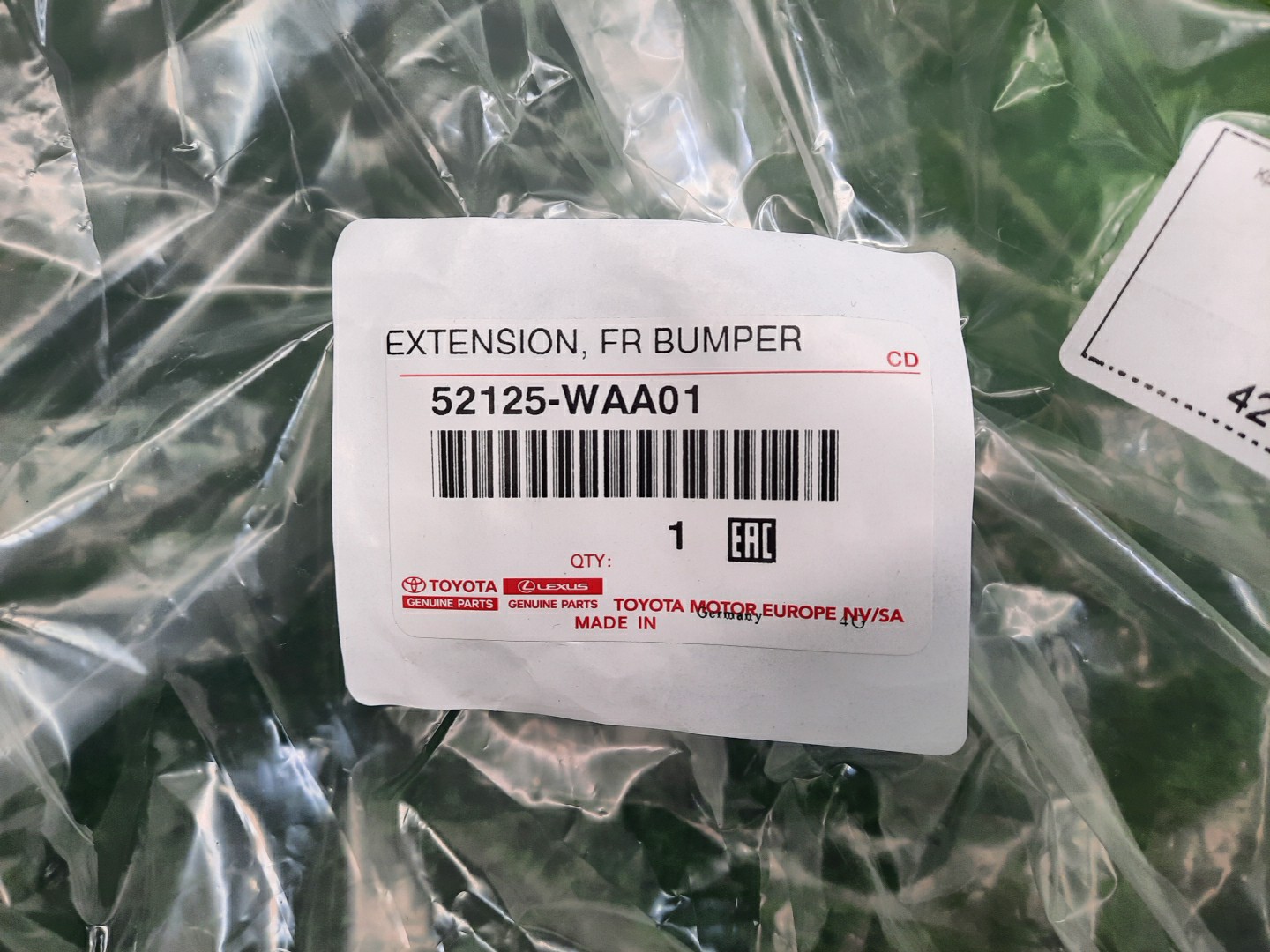 Крепление бампера правое переднее TOYOTA SUPRA A90 52125-WAA01 3 ракурс