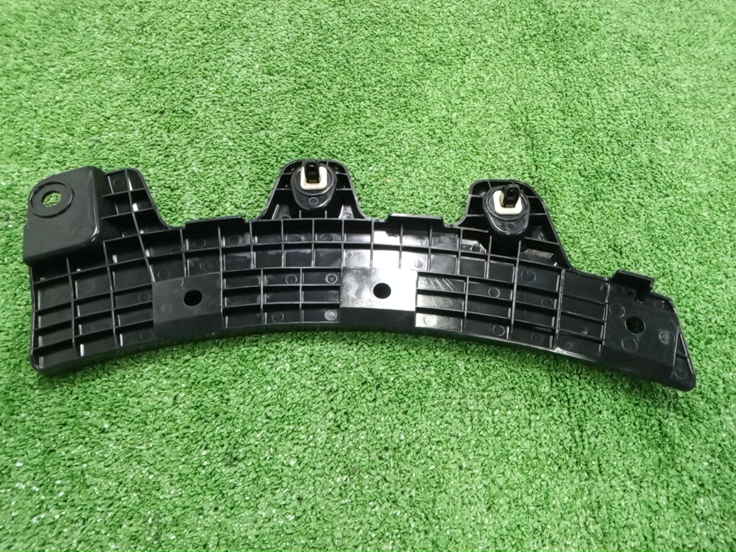 Крепление бампера левое заднее MAZDA CX-30 DMEP DFR5-51-U40 2 ракурс