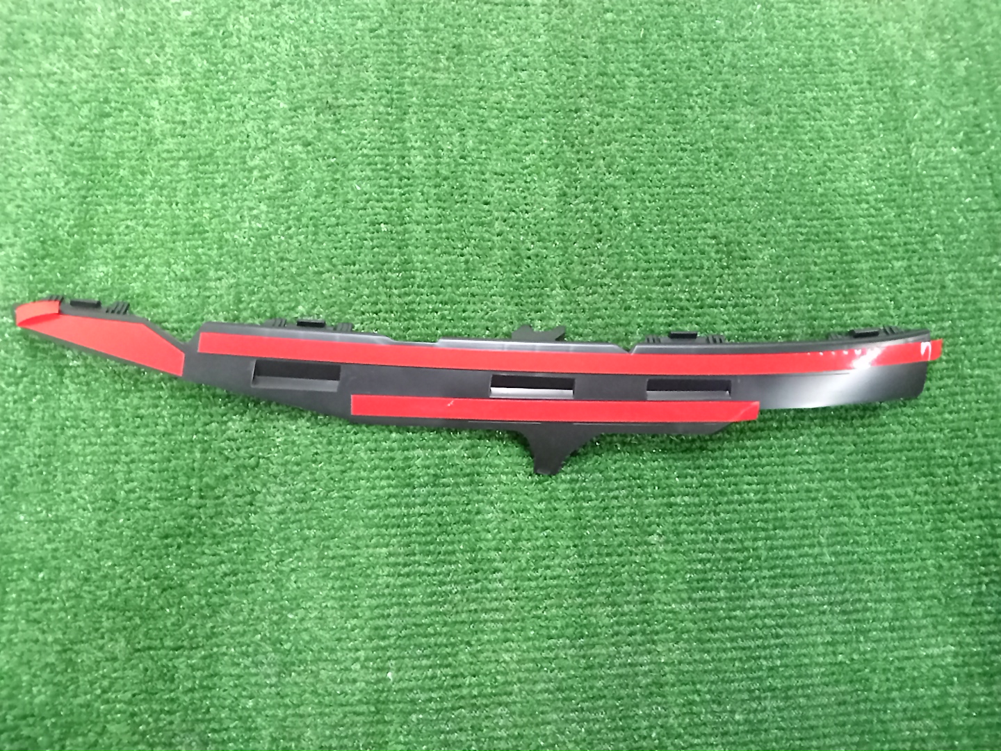 Крепление бампера левое переднее TOYOTA CROWN AZSH36W 52716-30030 2 ракурс