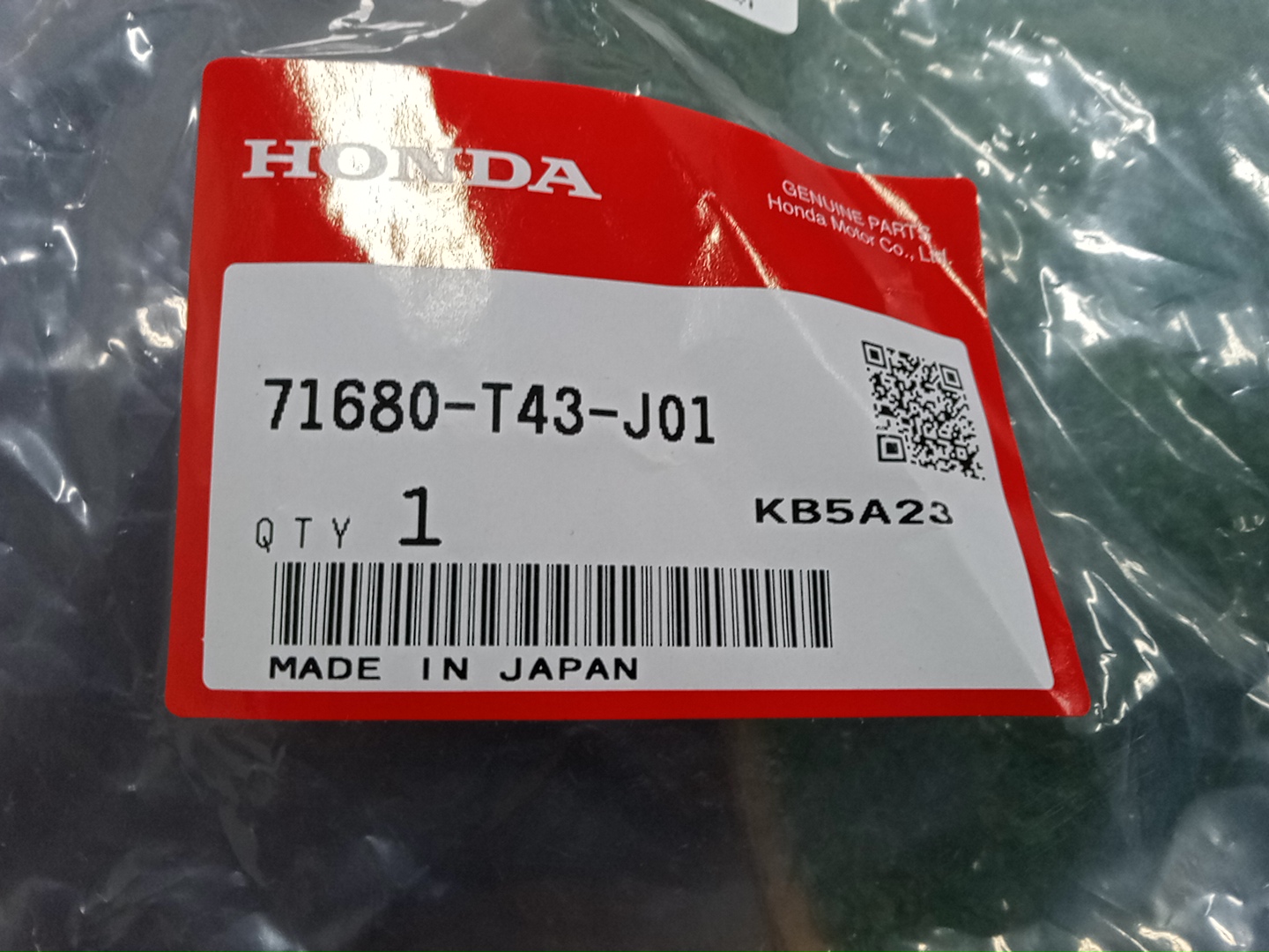 Крепление бампера левое заднее HONDA CIVIC FL1 71680-T43-J01 3 ракурс