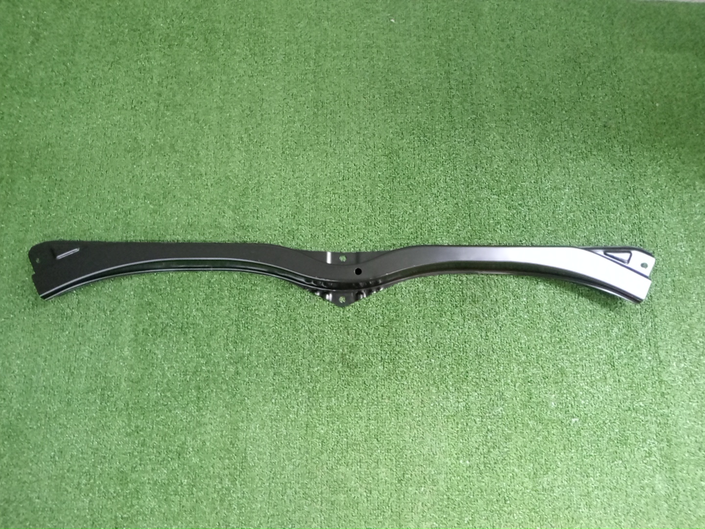 Крепление бампера переднее TOYOTA TACOMA GRN245 52521-04050 1 ракурс