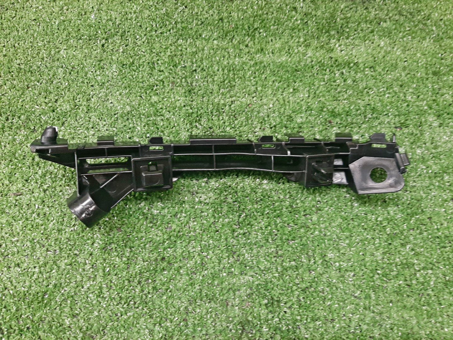 Крепление бампера левое переднее HONDA N-ONE JG1 71198-T4G-003 2 ракурс