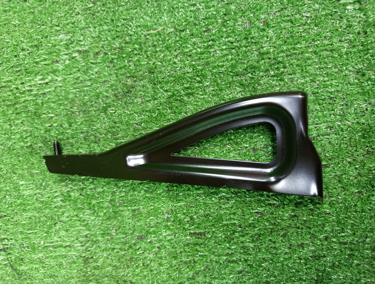 Крепление бампера правое переднее TOYOTA TACOMA GRN245 53273-04020 1 ракурс