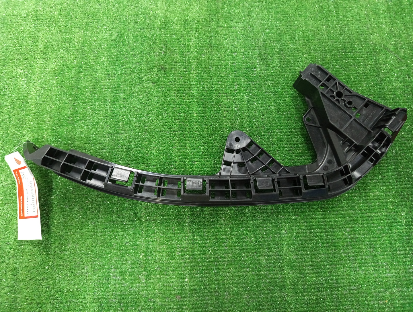 Крепление бампера правое переднее HONDA INSIGHT ZE3 71140-TM8-A01 1 ракурс