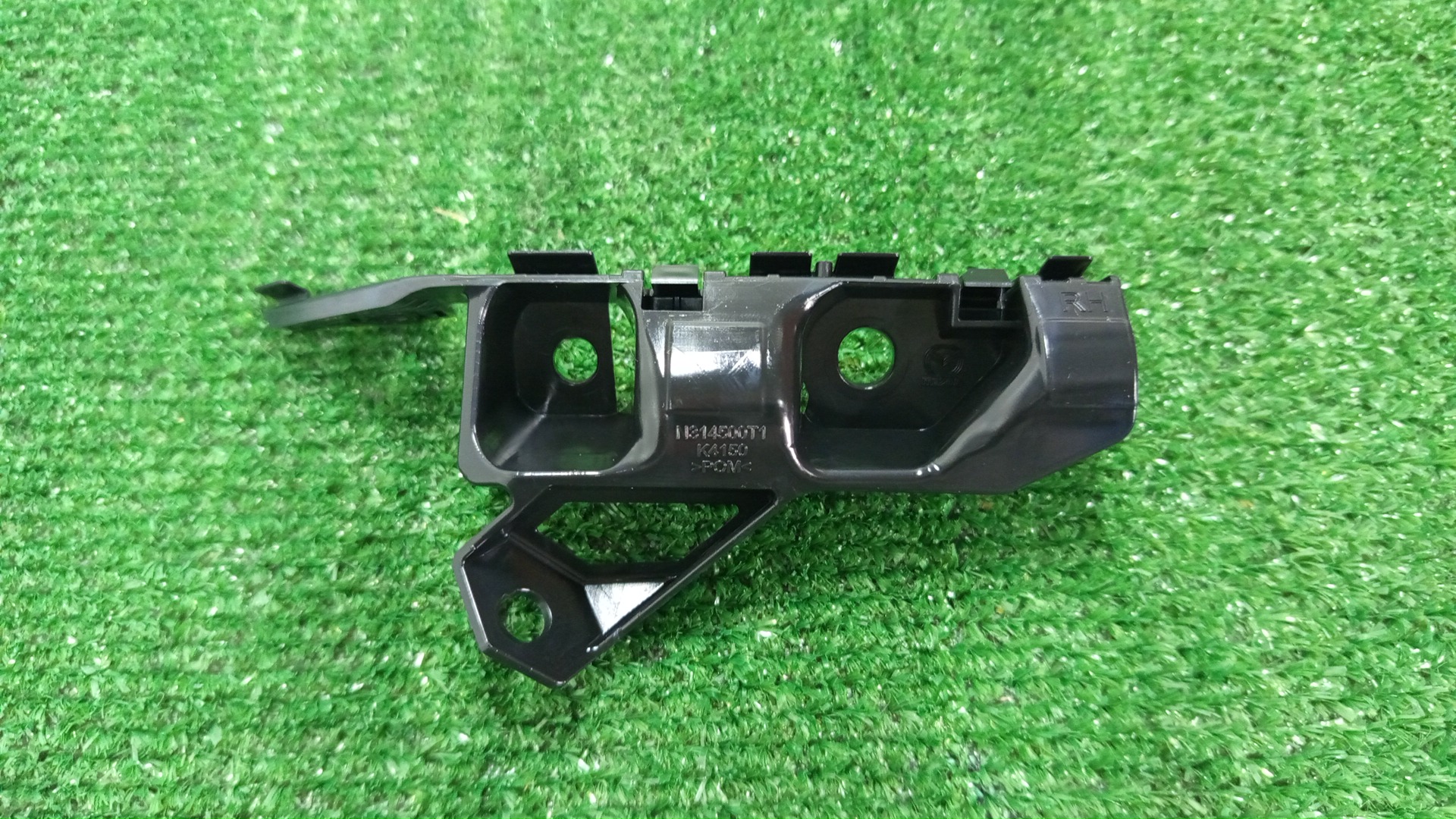 Крепление бампера правое переднее MAZDA ROADSTER ND5RC N314-50-0T1A 2 ракурс