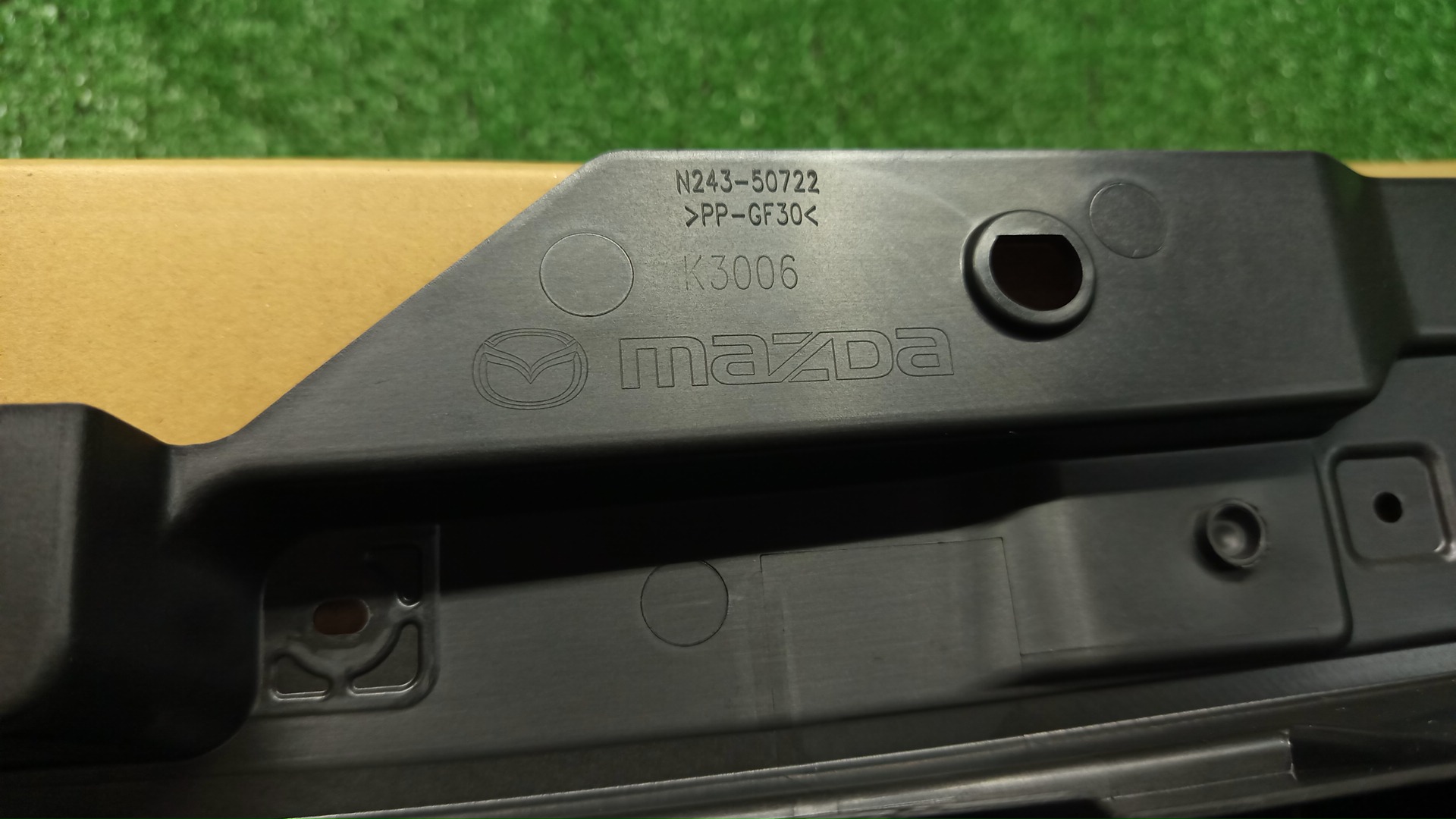 Крепление бампера переднее MAZDA ROADSTER ND5RC N243-50-722D 4 ракурс