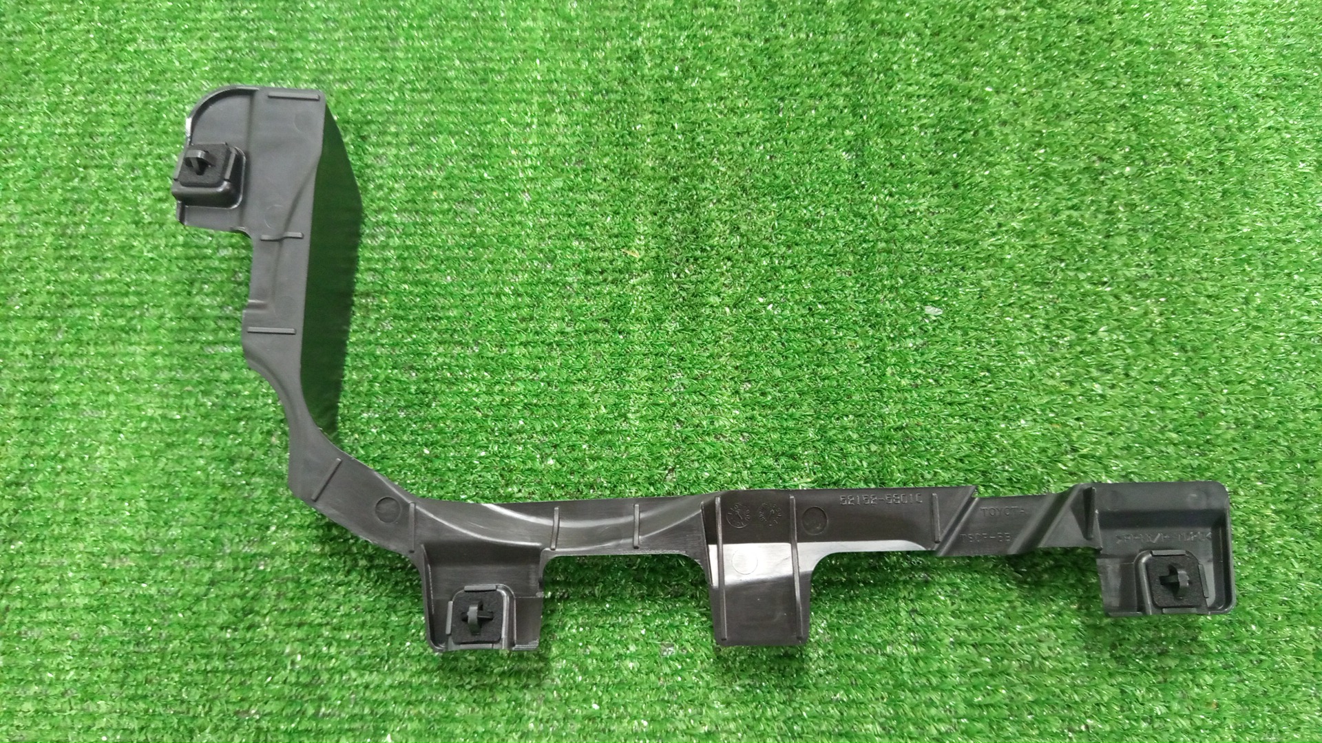 Крепление бампера правое заднее TOYOTA ALPHARD ANH25W, GGH25W, GGH20W, ANH20W 52152-58010 2 ракурс Крепление бампера правое заднее TOYOTA ALPHARD ANH25W, GGH25W, GGH20W, ANH20W 52152-58010 2 ракурс