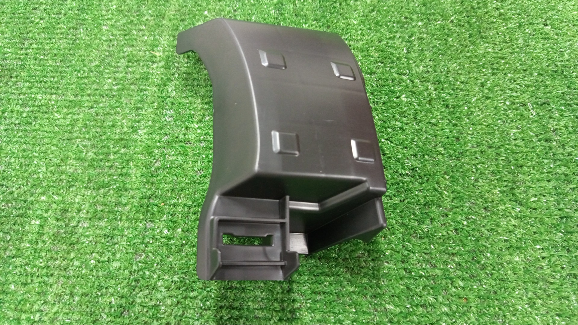 Крепление бампера правое переднее TOYOTA HARRIER AXUH80 52413-48010 2 ракурс