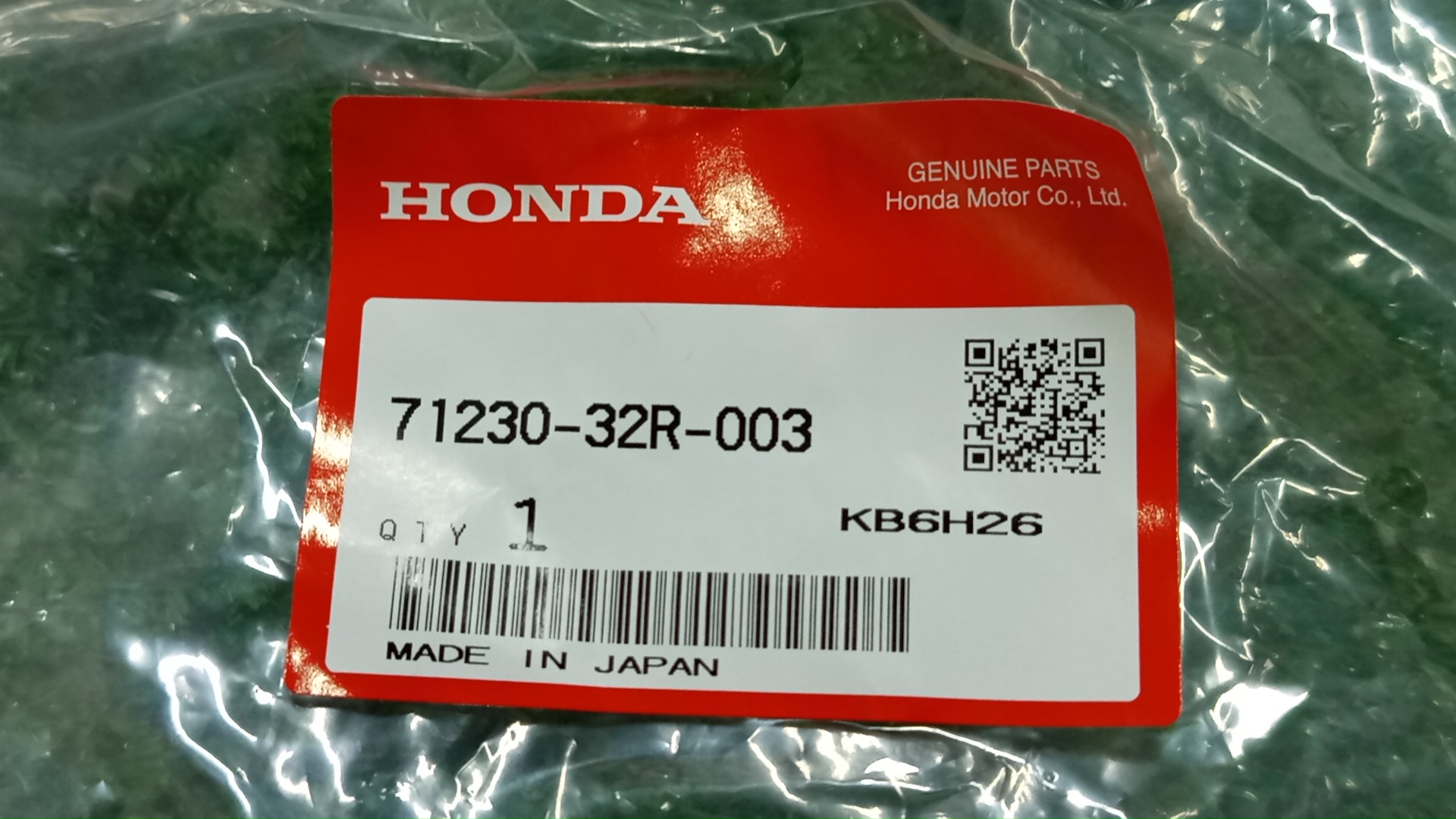 Крепление бампера правое переднее HONDA N-BOX JF6 71230-32R-003 3 ракурс