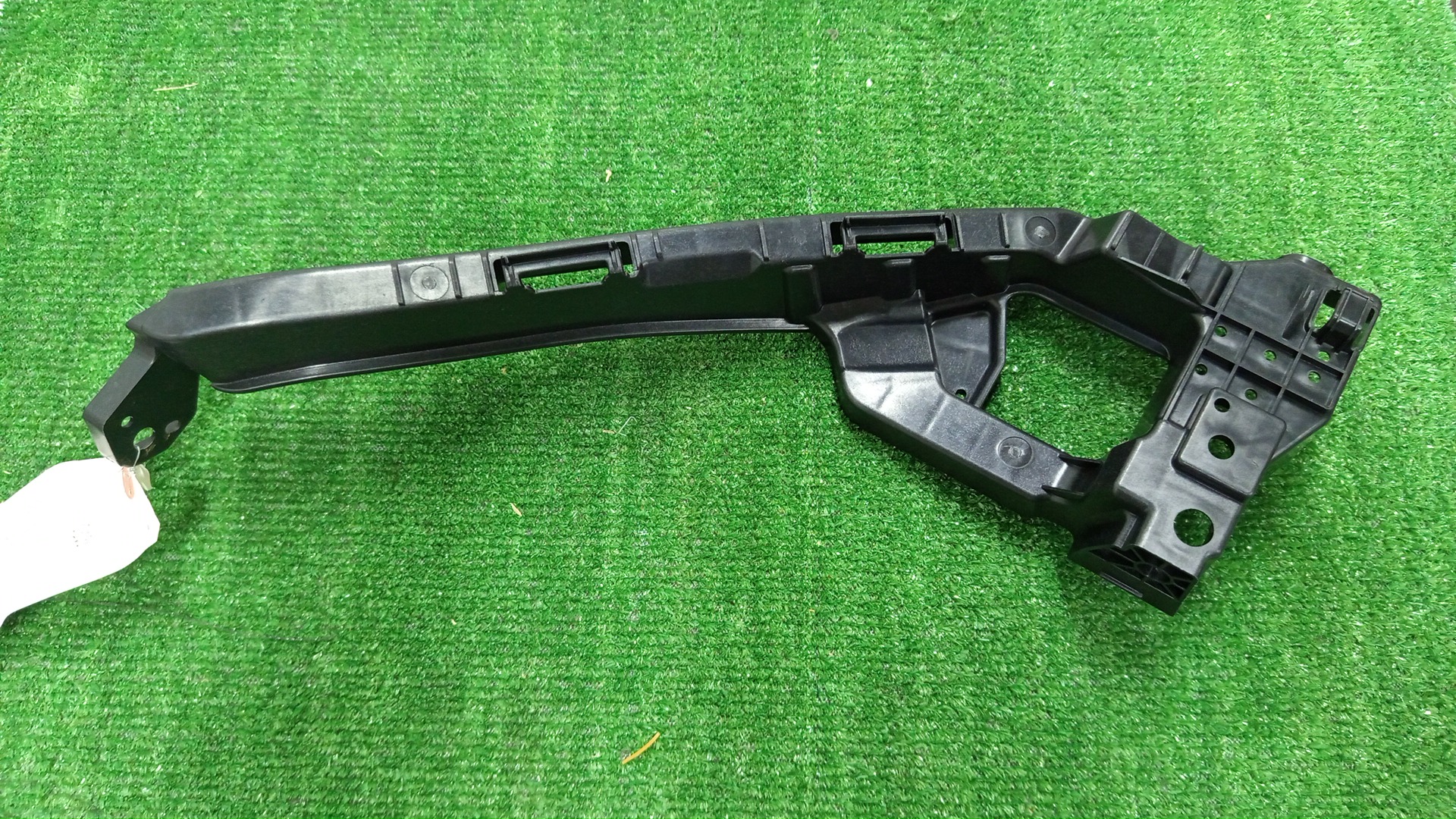 Крепление бампера левое переднее HONDA VEZEL RU1 71190-T7A-J00 1 ракурс