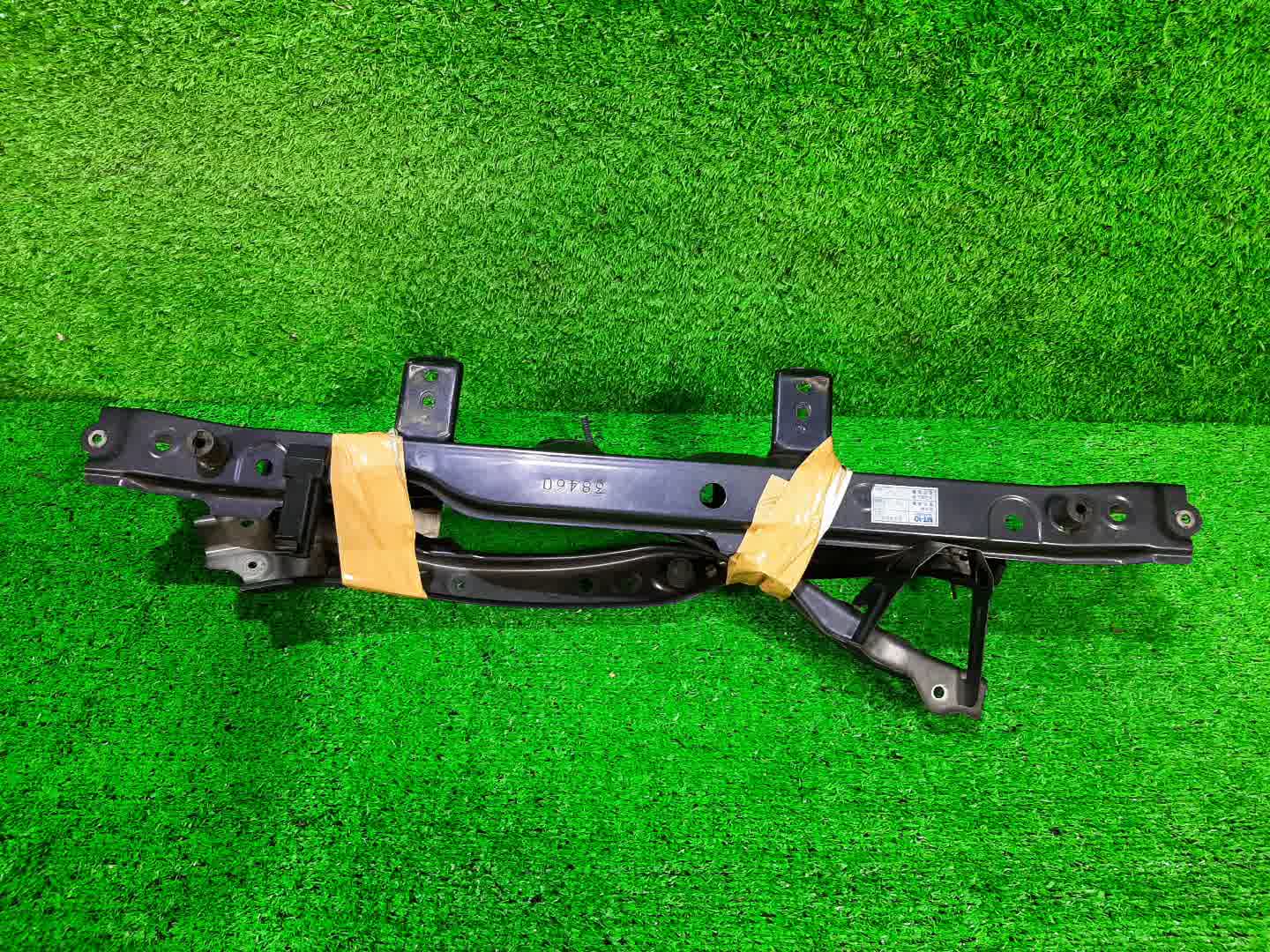Планка телевизора TOYOTA SPADE NCP145 3 ракурс