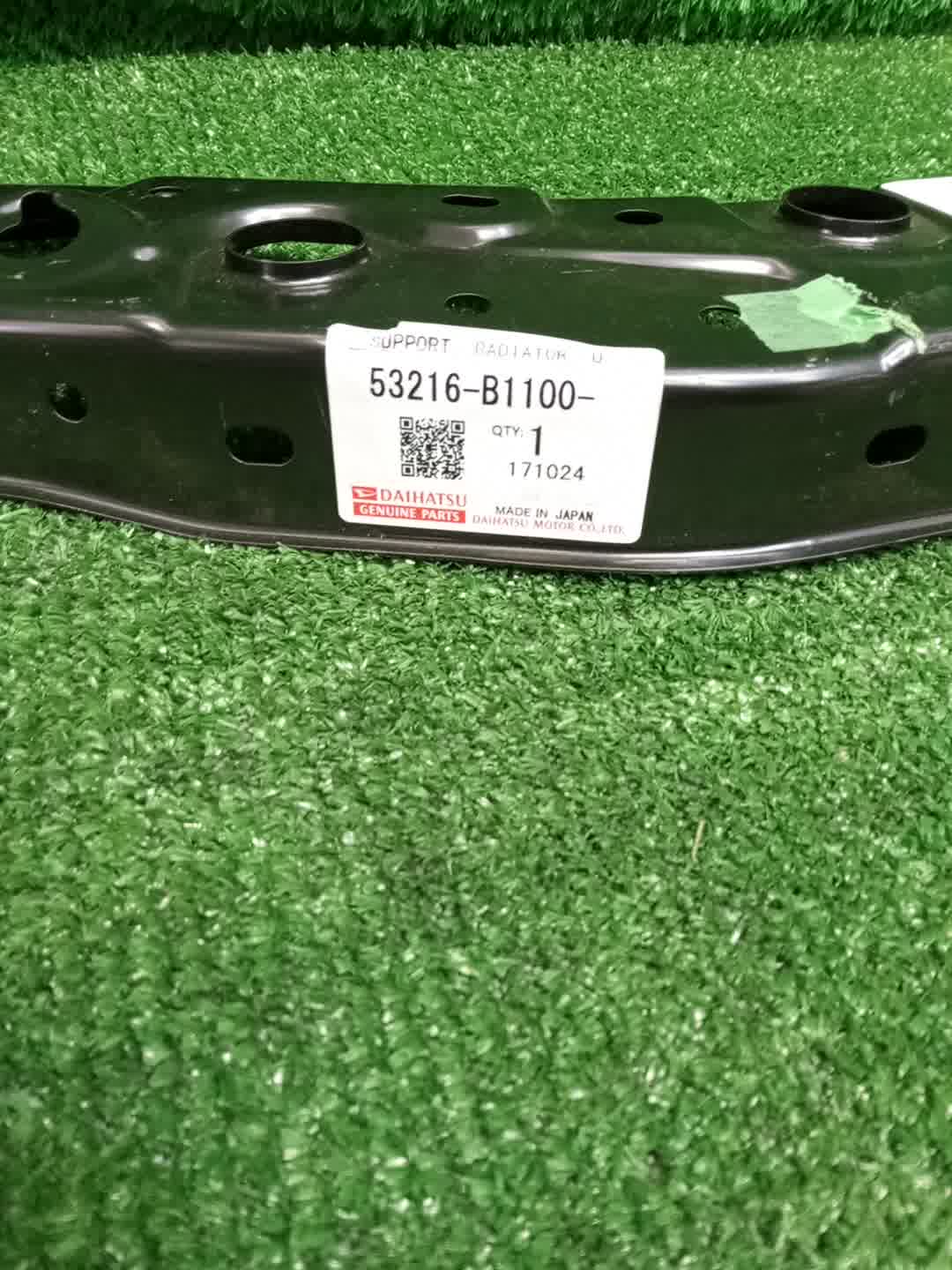 Планка телевизора DAIHATSU ROCKY A201S 53216-B1100 2 ракурс