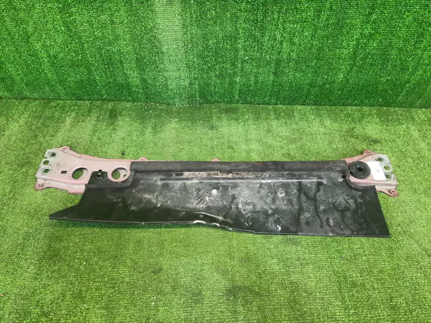 Планка телевизора TOYOTA AQUA MXPK11 1 ракурс
