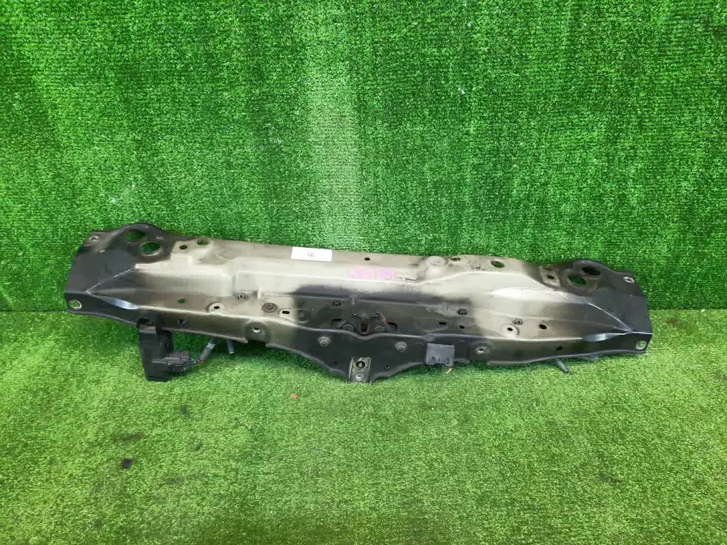 Планка телевизора TOYOTA CROWN GRS204 1 ракурс