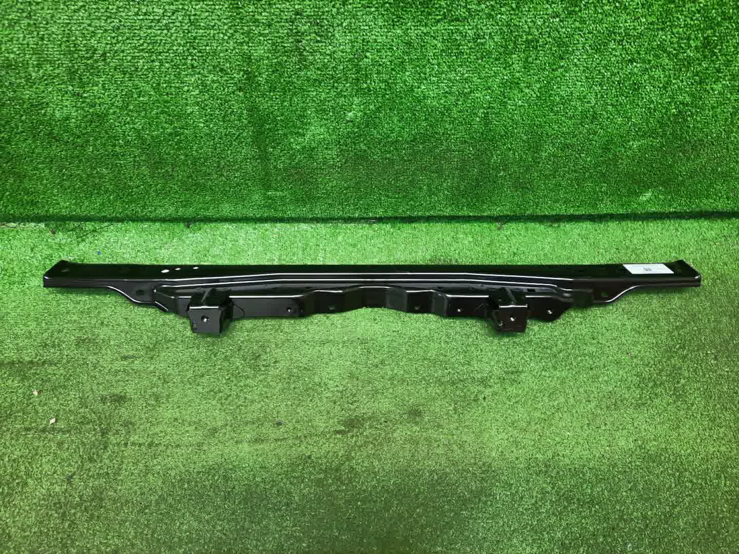 Планка телевизора TOYOTA HILUX GUN125 53205-KK040 1 ракурс