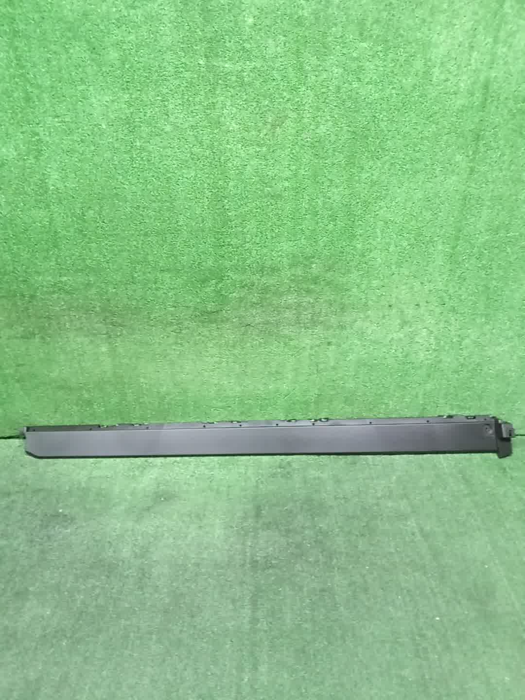 Накладка на порог правая MITSUBISHI OUTLANDER GN0W 7250A136 2 ракурс Накладка на порог правая MITSUBISHI OUTLANDER GN0W 7250A136 2 ракурс