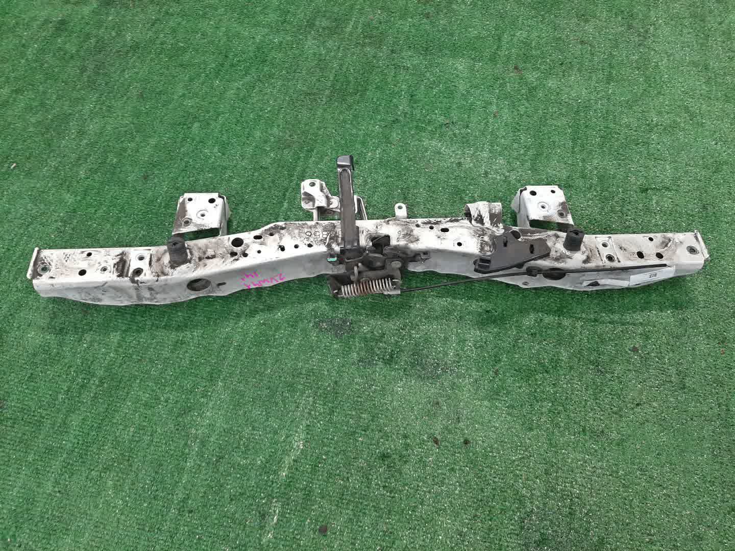 Планка телевизора передняя TOYOTA PRIUS ALPHA ZVW41W, ZVW40W 3839 1 ракурс