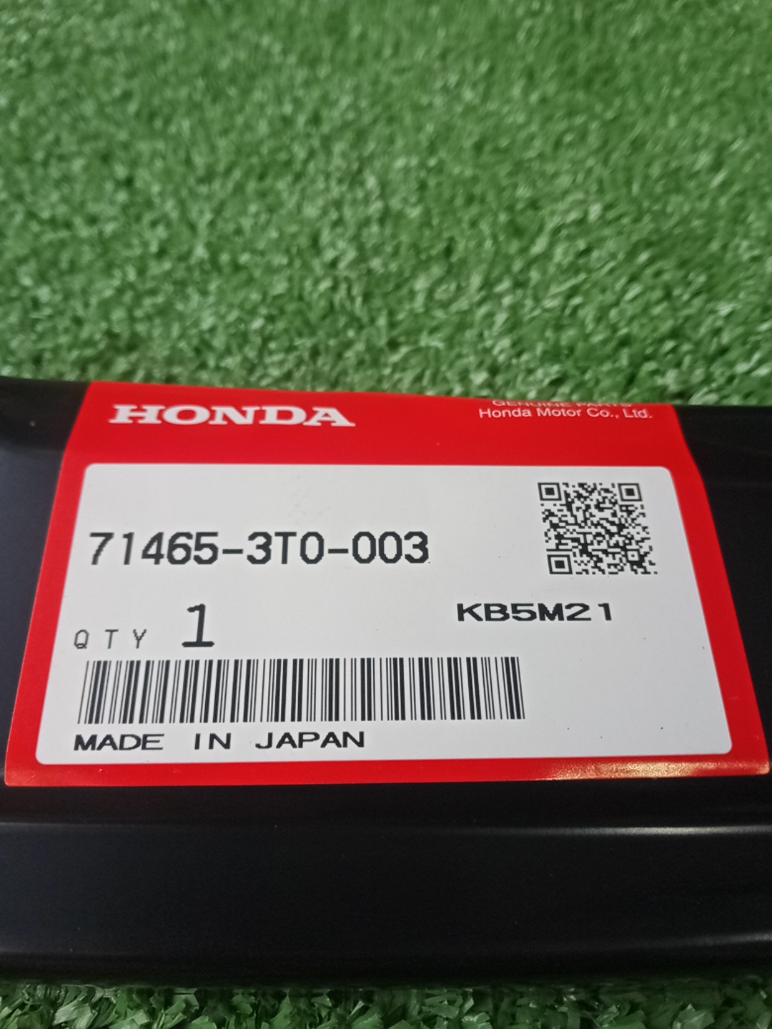 Планка телевизора левая передняя HONDA STEPWGN RP7 71465-3T0-003 3 ракурс