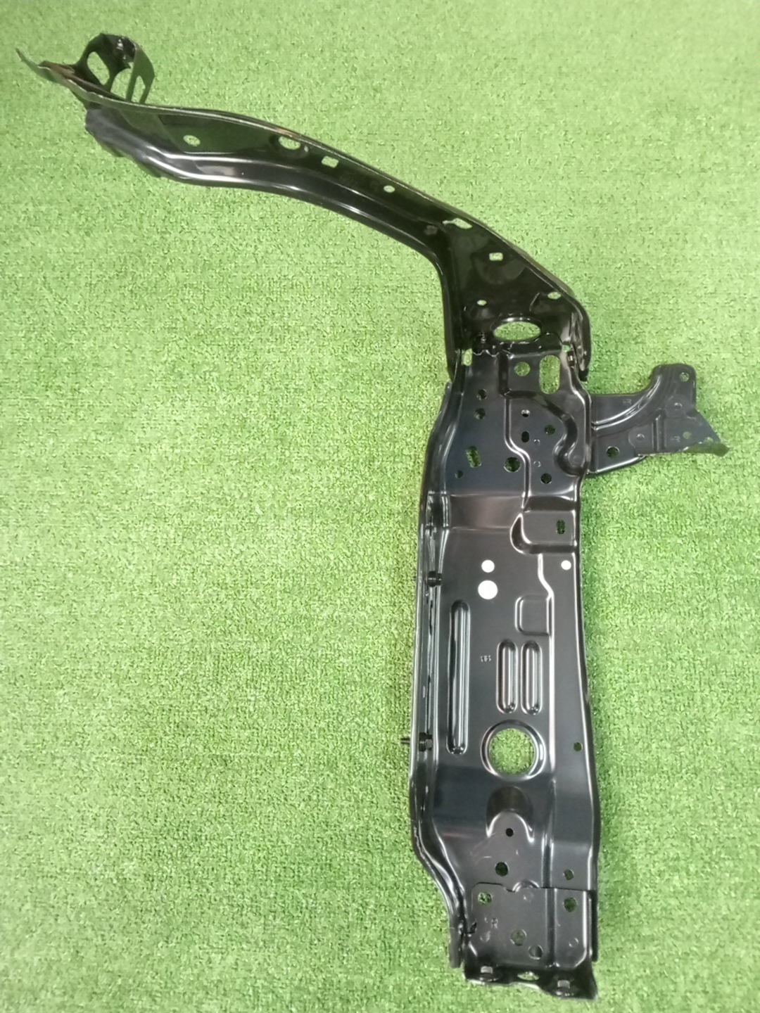 Планка телевизора правая передняя TOYOTA CROWN ARS220 53202-30907 2 ракурс