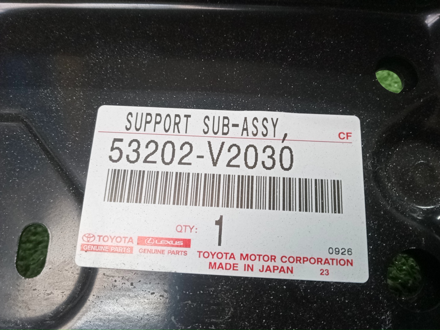 Планка телевизора правая TOYOTA ALPHARD AAHH40W 53202-V2030 3 ракурс
