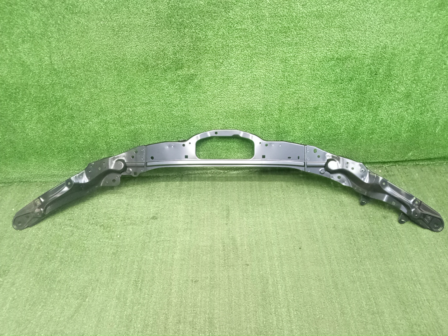 Планка телевизора MAZDA CX-30 DMEP DFR5-53-150 1 ракурс Планка телевизора MAZDA CX-30 DMEP DFR5-53-150 1 ракурс
