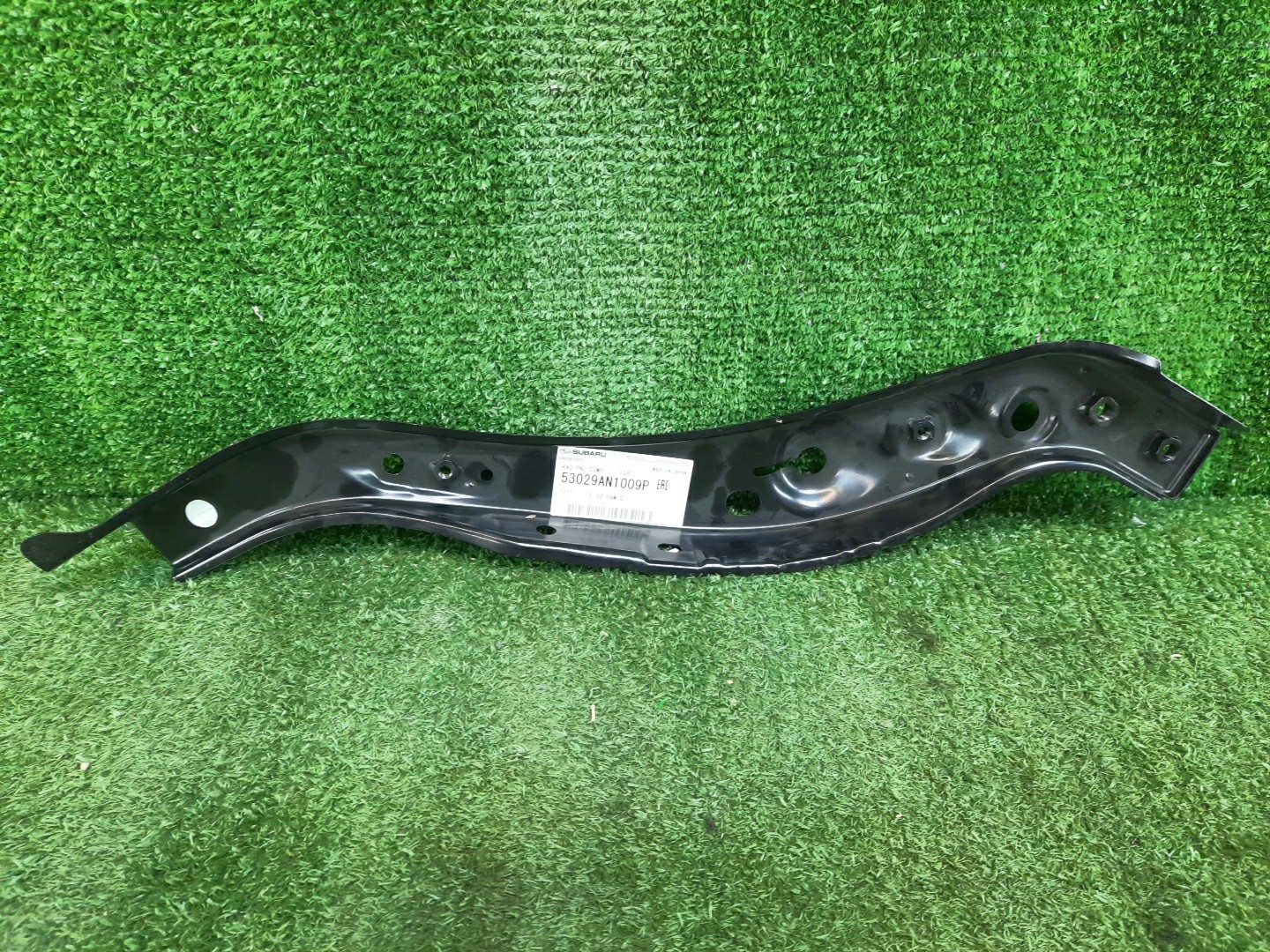 Планка телевизора левая SUBARU OUTBACK BT5 53029AN1009P 2 ракурс