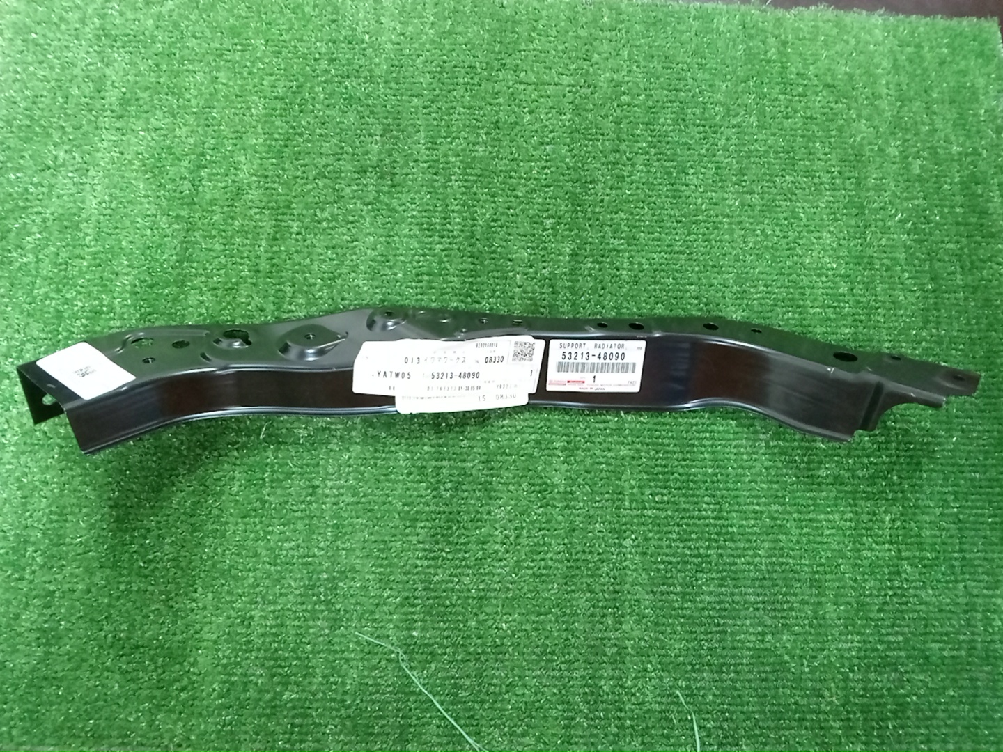 Планка телевизора правая LEXUS RX450H GYL25W 53213-48090 1 ракурс