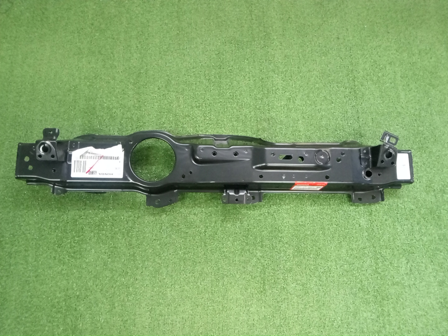 Планка телевизора передняя HONDA FIT GR4 04602-TZB-300ZZ 1 ракурс